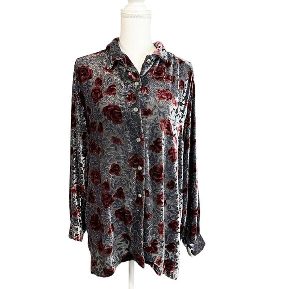 Nicole Summers Tops - Vintage Nicole Summers Womens Velvet Burnout Button Down Top Size Large Fairy